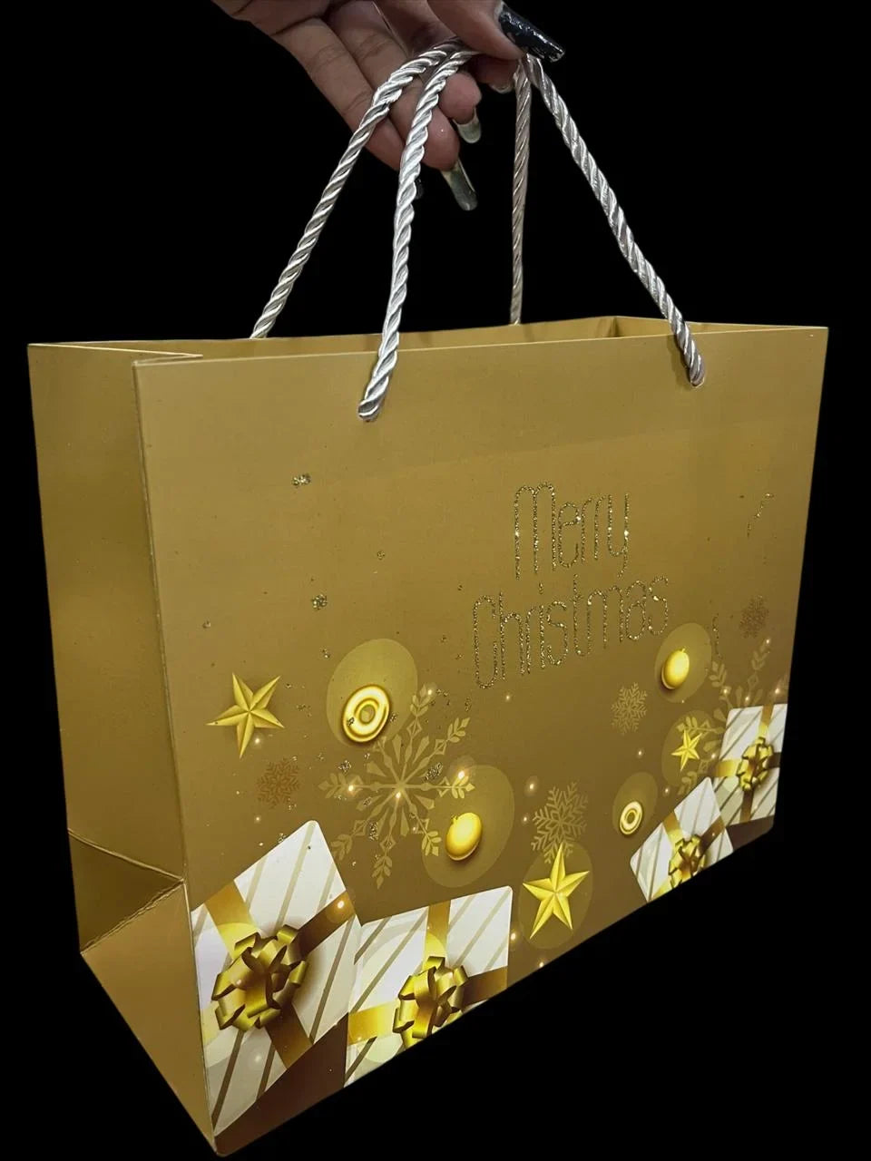 GBT-3668 Christmas Gift Bags Beautiful Designs for Christmas Gifts {Random Design}