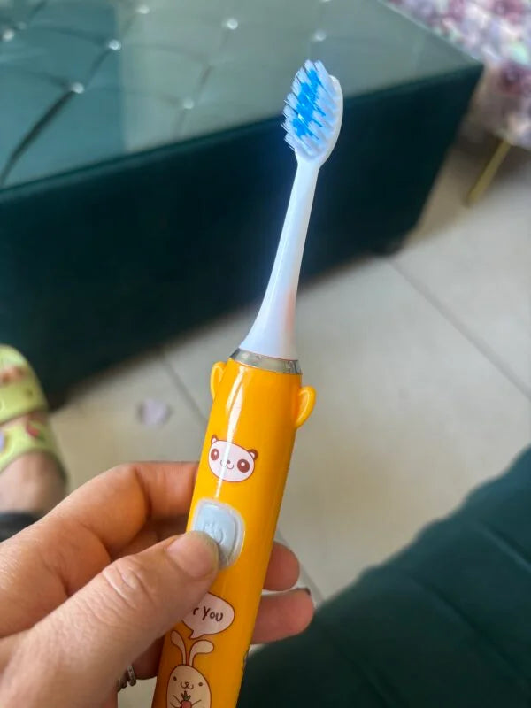 56-2008 Electric Toothbrush with Cartoon Characters, Soft Bristles Electronic Battery Toothbrush For Kids {Multicolor}