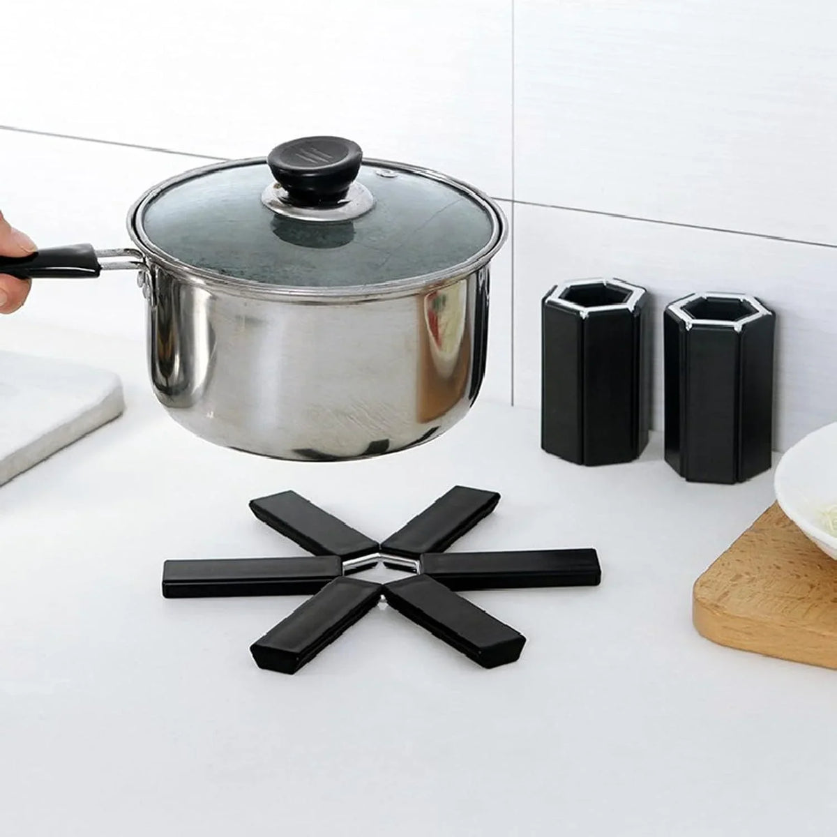 Folding Pot Mat, Foldable Trivets Black Heat Insulating for Dining Room for Pot - 10826