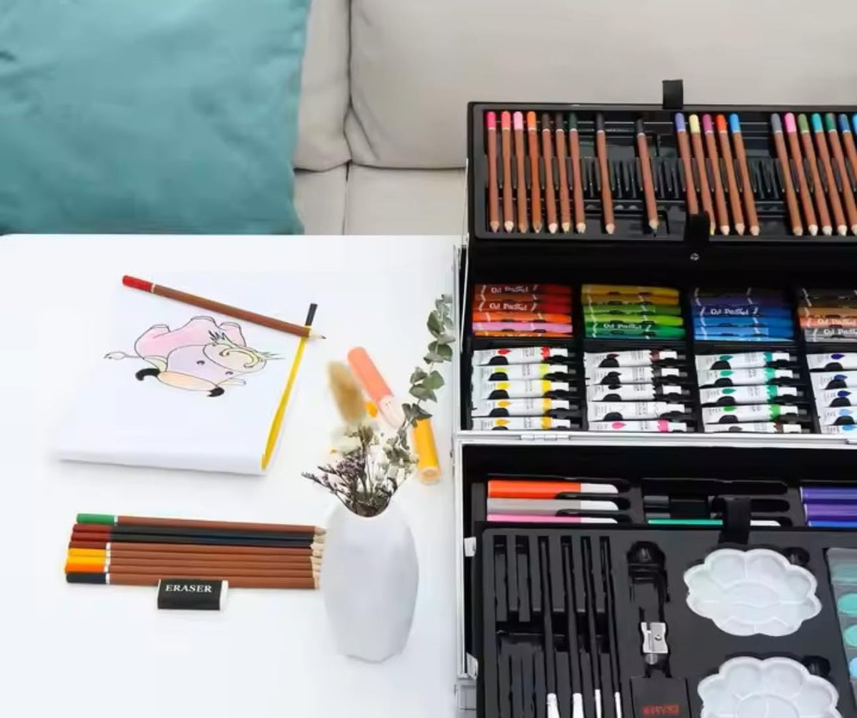 145-Piece Kids Art Set with Space Party Case, Complete Drawing and Painting Kit with Markers, Crayons, Watercolours, Art Supplies for Children - 188307