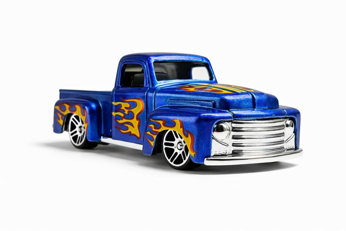 Die-Cast Pickup Metal Truck Toy Car {Random Caracter} - 10876