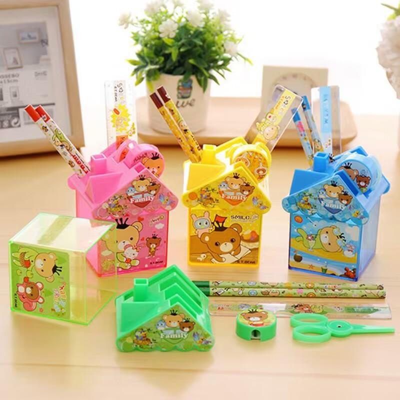Pen Holder, Cartoon Small House Shape Pencil Stand with Scissors Pencil Ruler Sharpener Desk Pen Organiser Kids Stationery {Random Color} - 20745