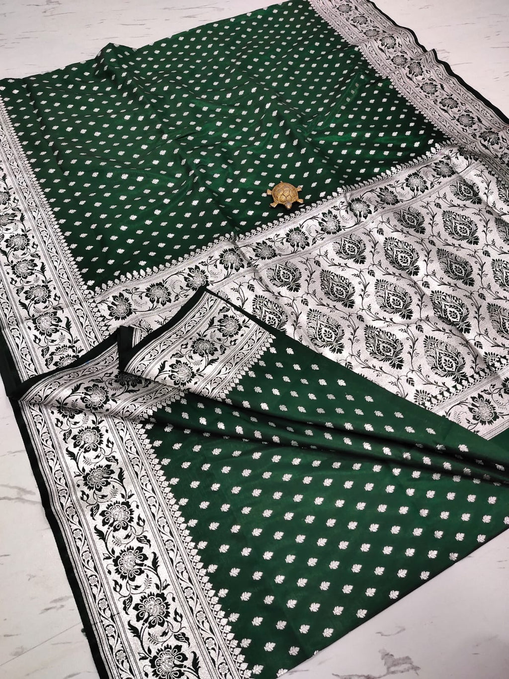 Regal Green Handcrafted Pure Satin Banarasi Saree with Heavy Silver Zari Border & Matching Blouse Piece