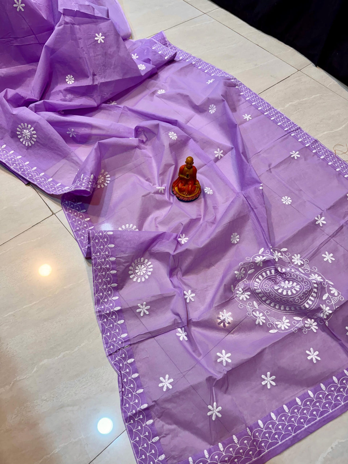 Light Purple Handcrafted Lucknowi Katha Work Saree in Pure Polished Cotton – No Blouse Piece