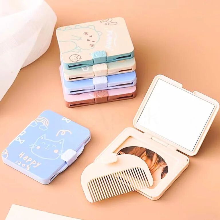 Apeak Korean Portable Compact Mirror with Detachable Comb