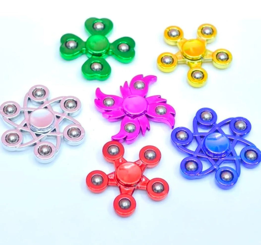 Small metal Spinner
