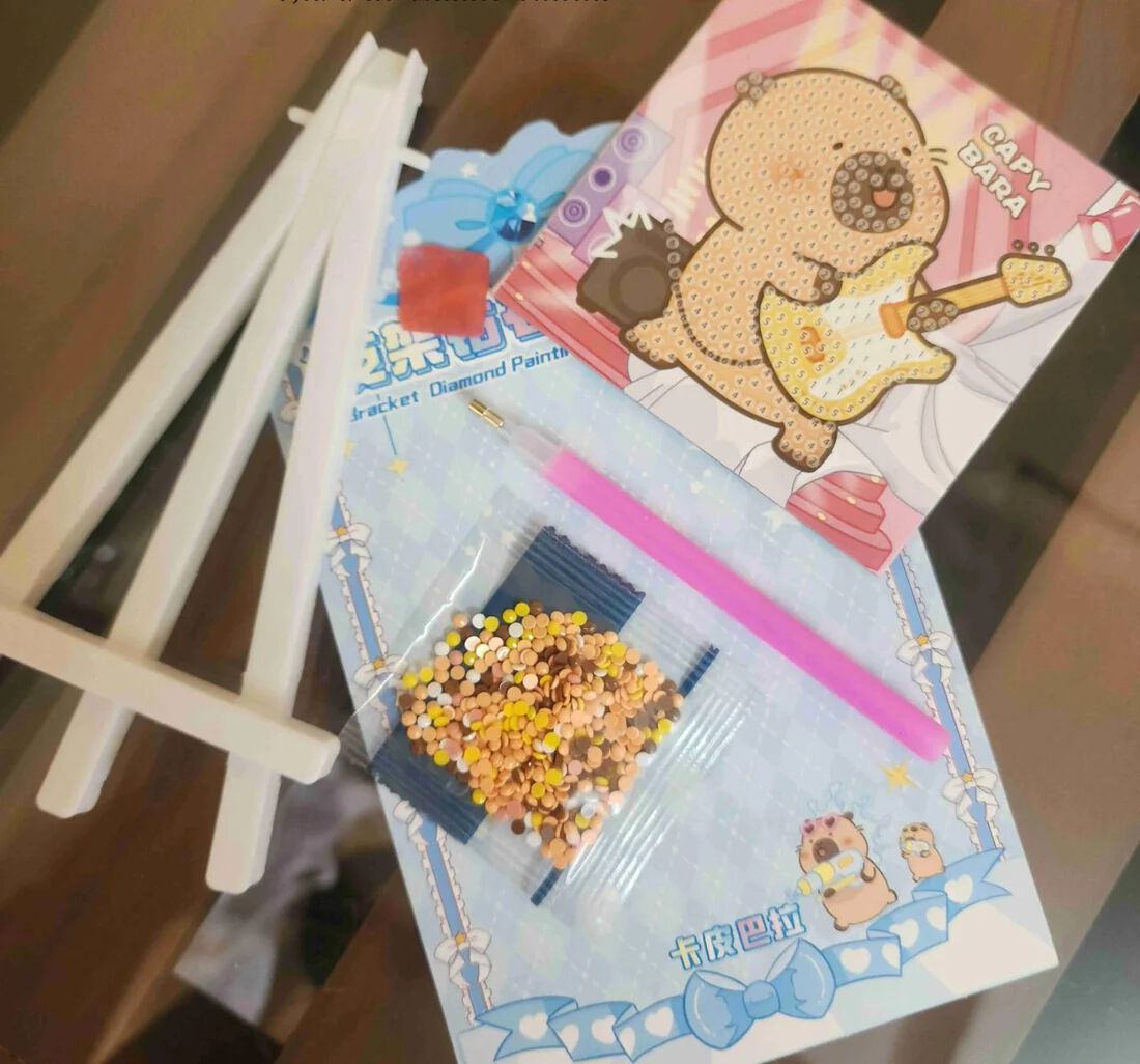 Capybara Mini Diamond Kit with Stand