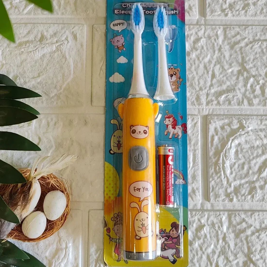 Electric Toothbrush with Cartoon Characters, Soft Bristles Electronic Battery Toothbrush For Kids