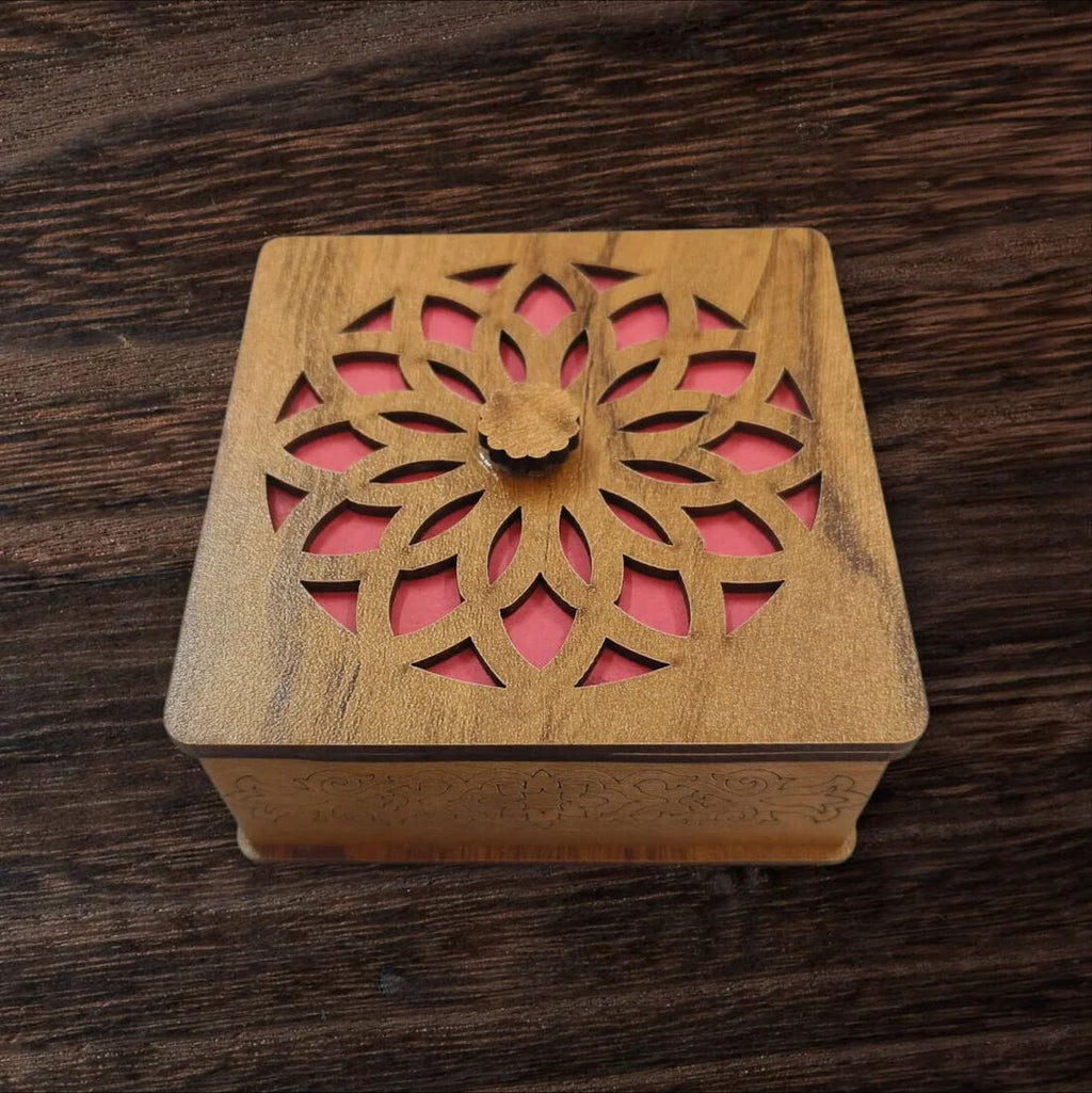 square box DIY MDF decorative empty gift box Gift box hamper for presents L 4 x W 4 x H 2 inches |