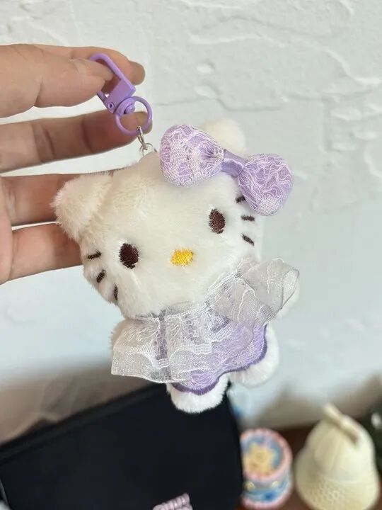 Hello Kitty and Friends Plush Keychain {Multicolor]