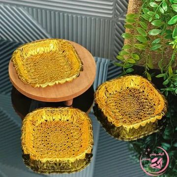 Plastic Decorative Golden Thali {Pack of 3}