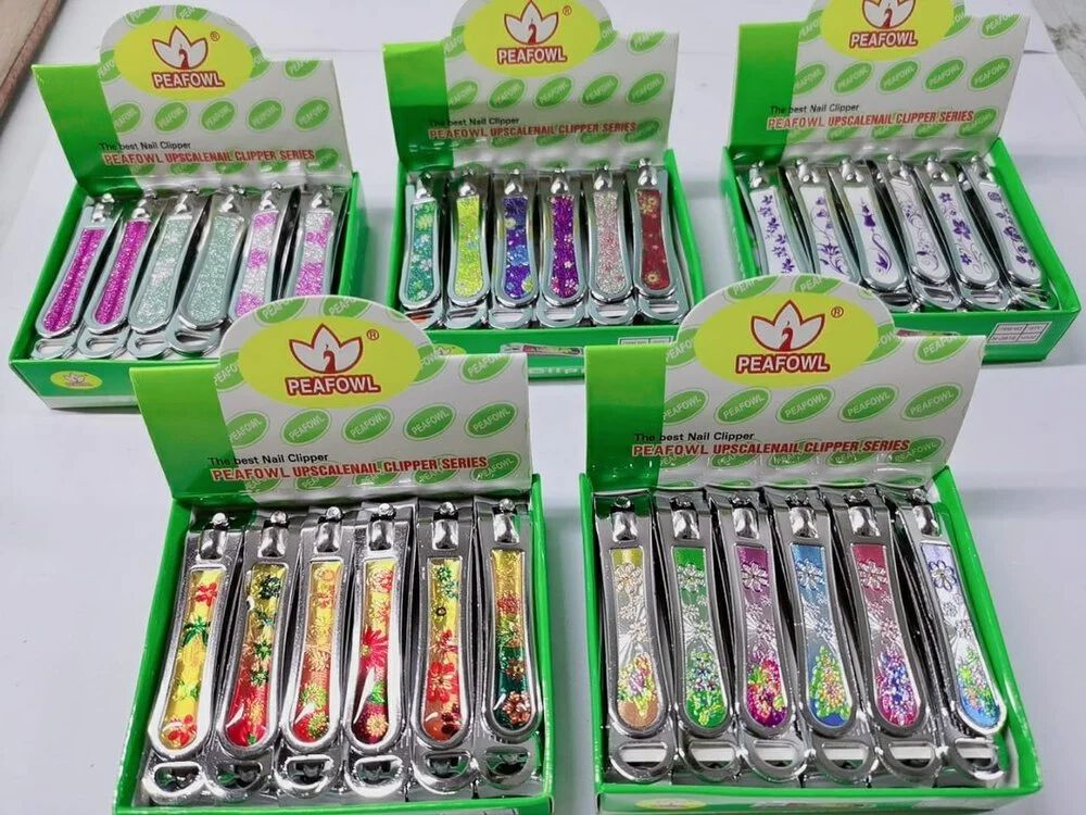 ( 12 pcs) Mini Nail Cutter For Kids