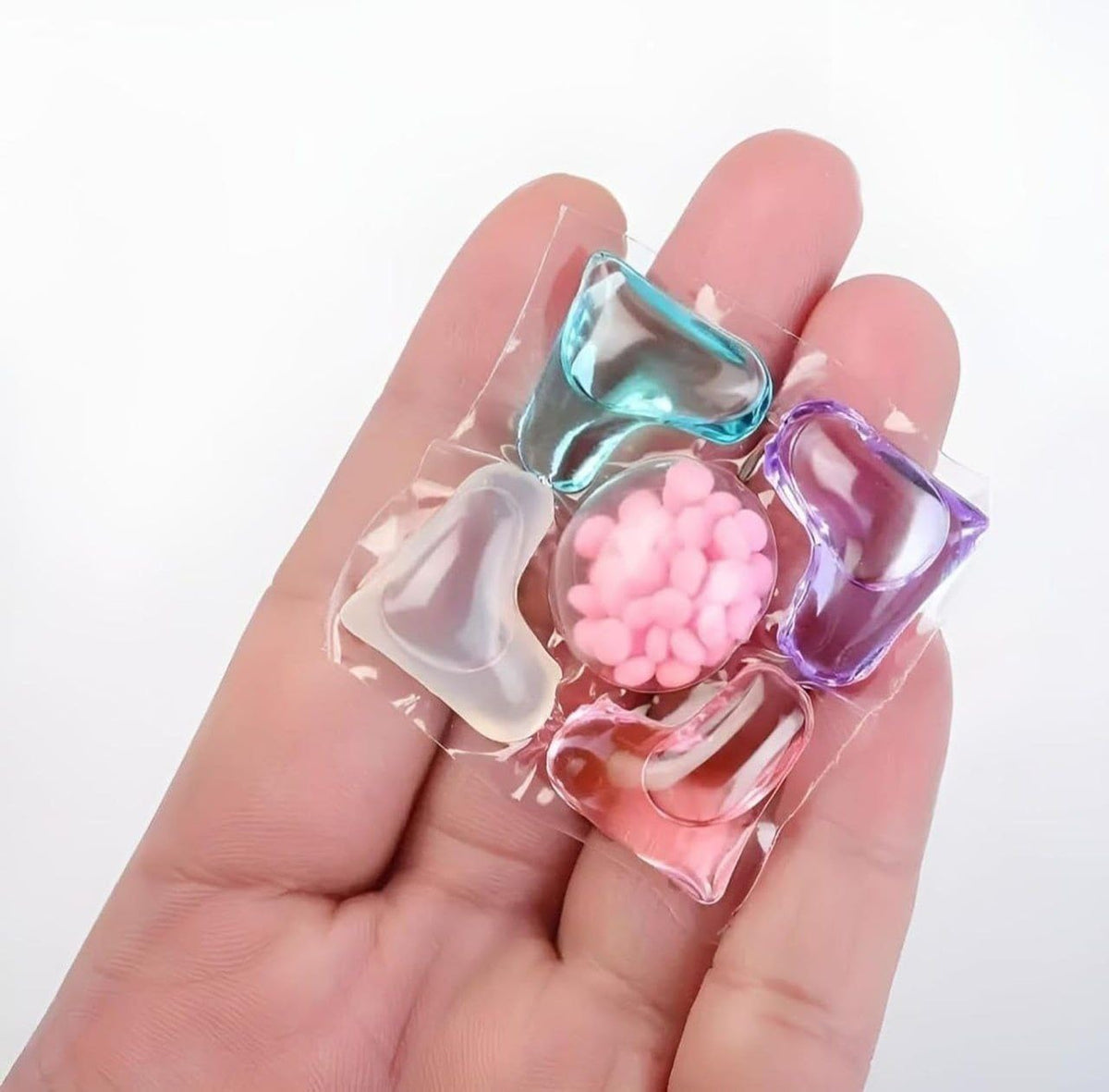 {Pack of 12} 5-in-1 Dissolvable Magic Laundry Pods for 20 Washes | Tough Stain Fighter for Top & Front Load Machines | Floral Aroma | Eco-Friendly