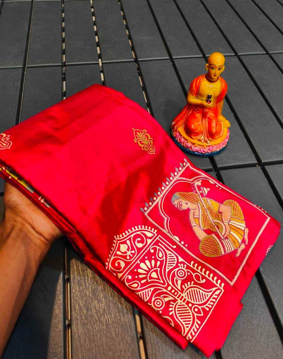 Red Tussar Silk Handcrafted Saree – A Symphony of Tradition and Luxury