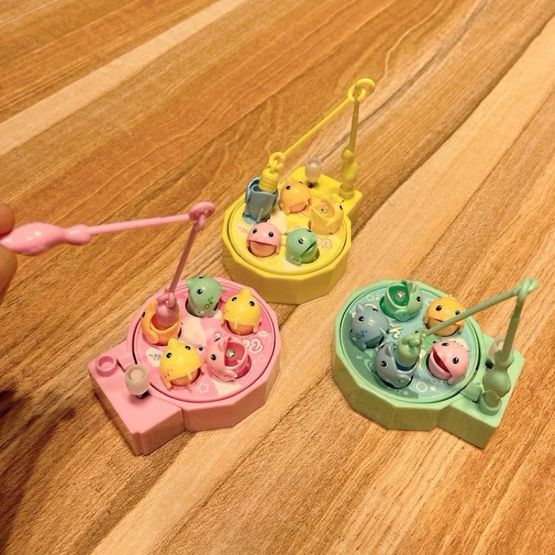 Cartoon Dolphin Fishing Plate Keychain - Creative Fishing Game Pendant Keyring Accessory - Gift for Couples and Kids {Random Color} - 20750