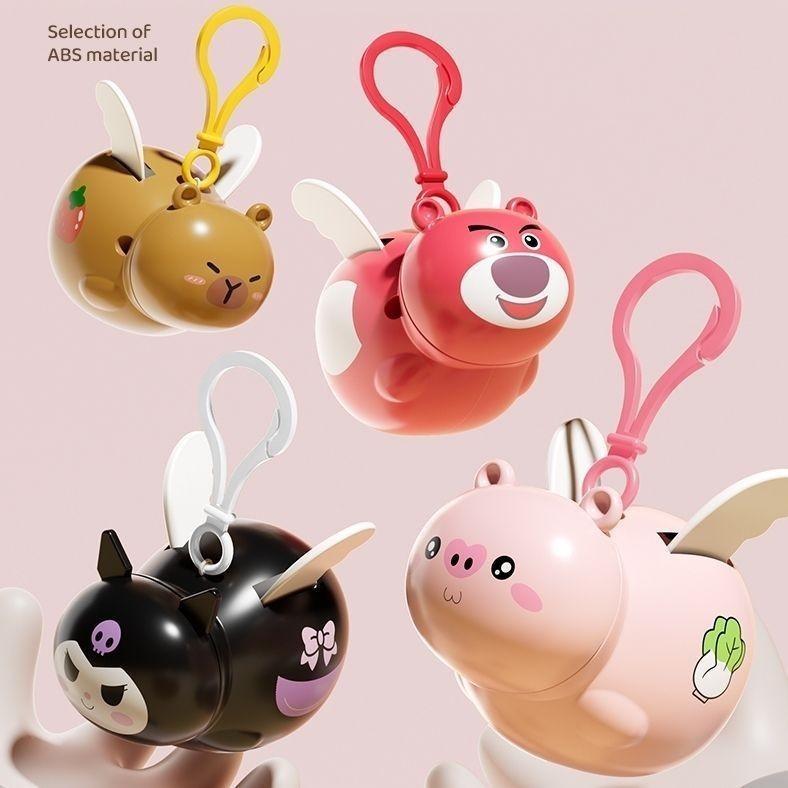 Flying Capibara Keychain, Cute Funny Animal Keychains for Kids, Backpack, Hanging {Random Caracter} - 9099