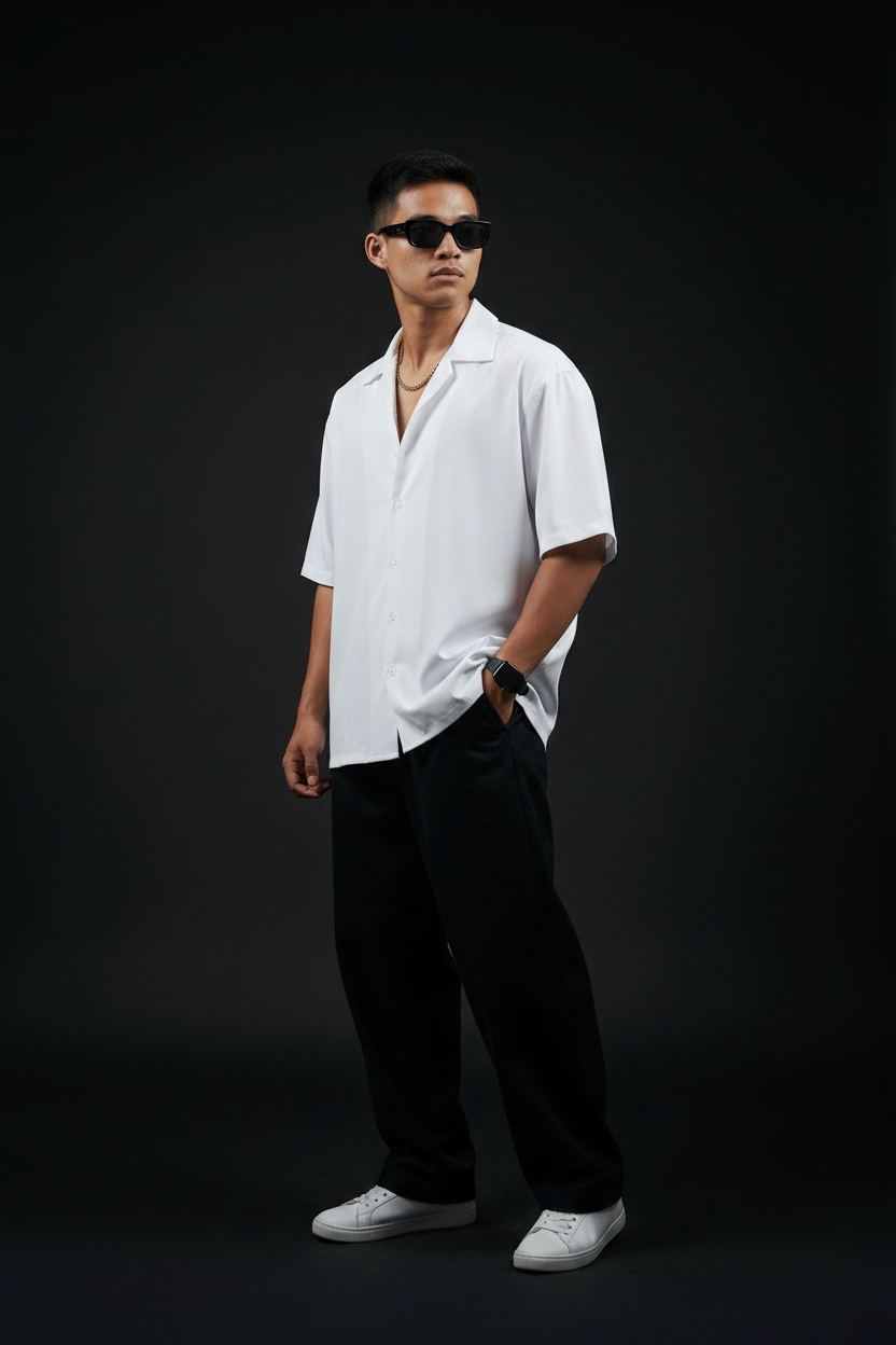 White Oversized Shirt - Short Sleeves Side